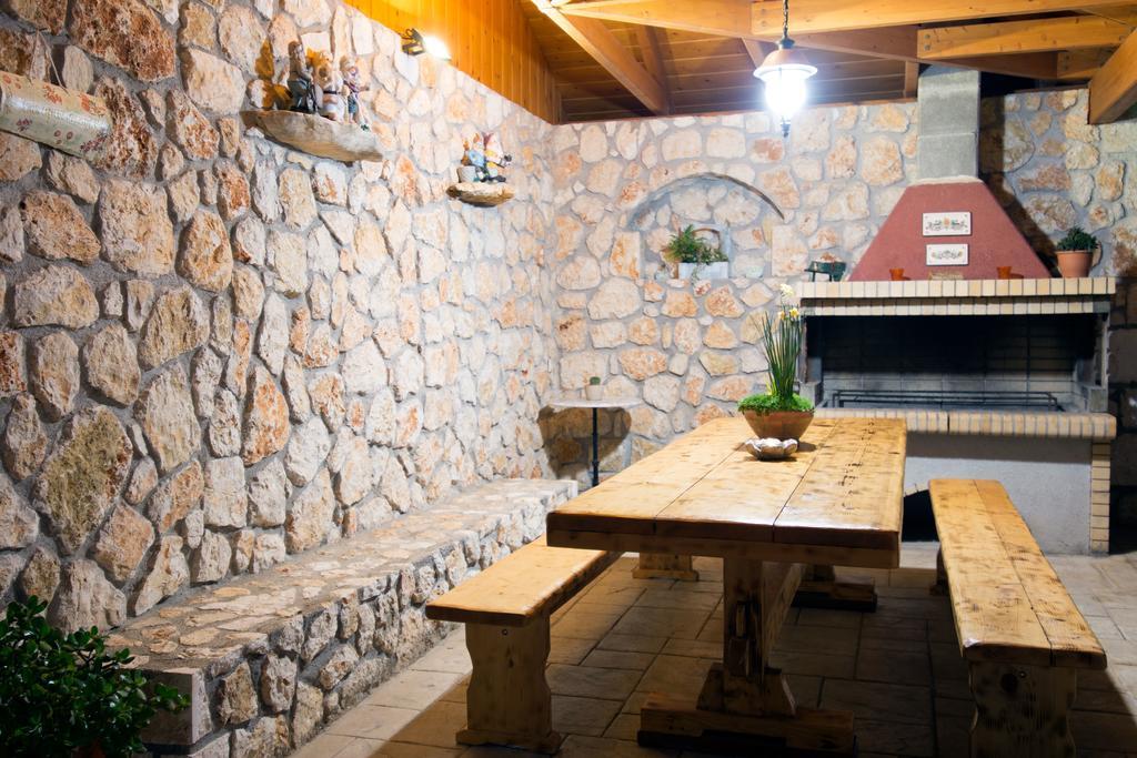 Dina Apartments Razáta Zewnętrze zdjęcie